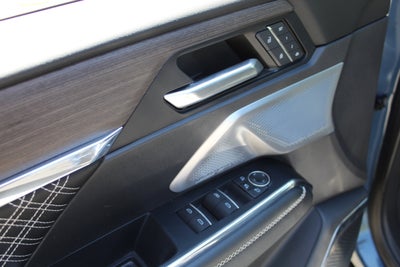 2024 GMC Acadia AWD Denali