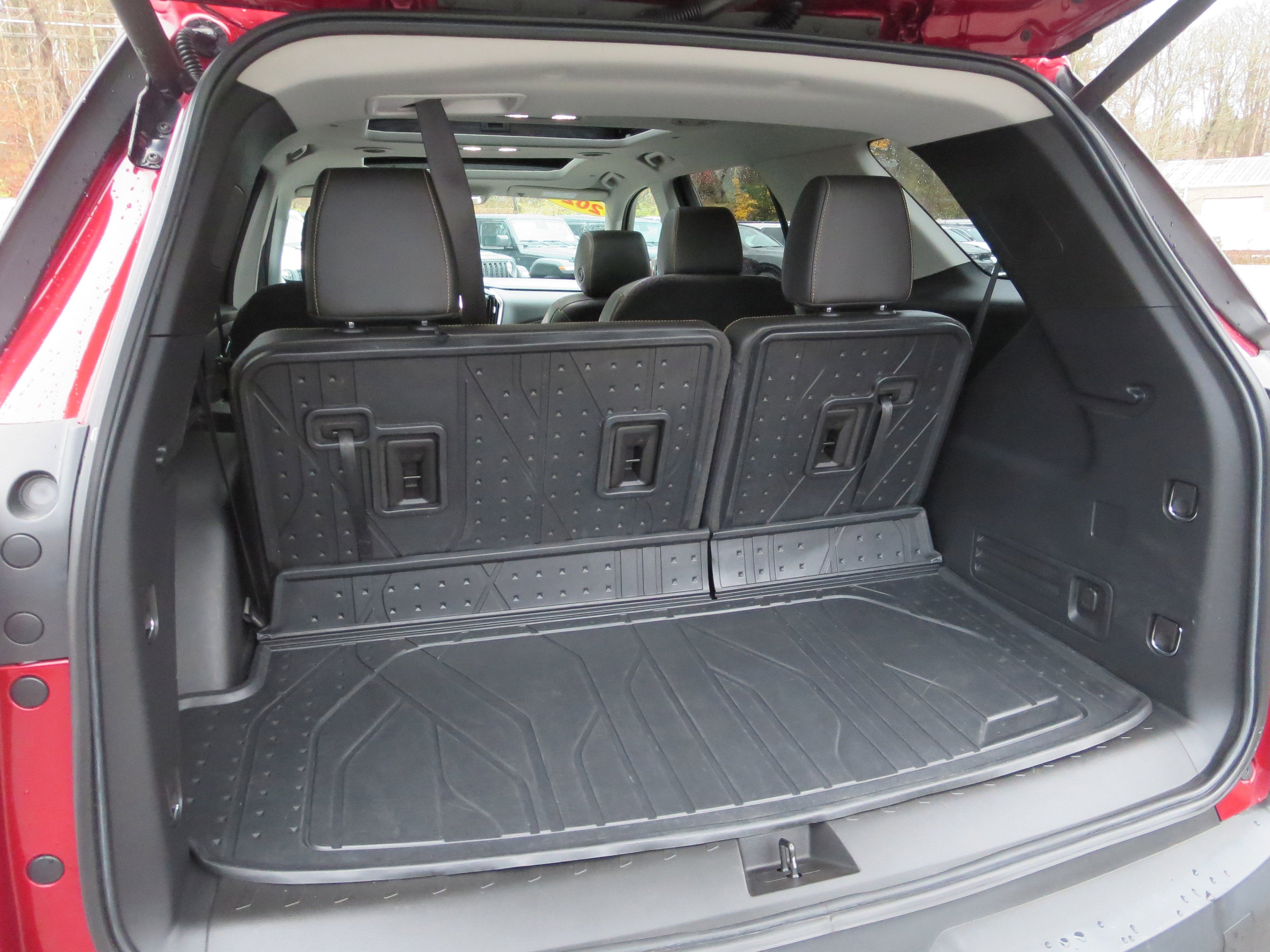 2021 Chevrolet Traverse RS