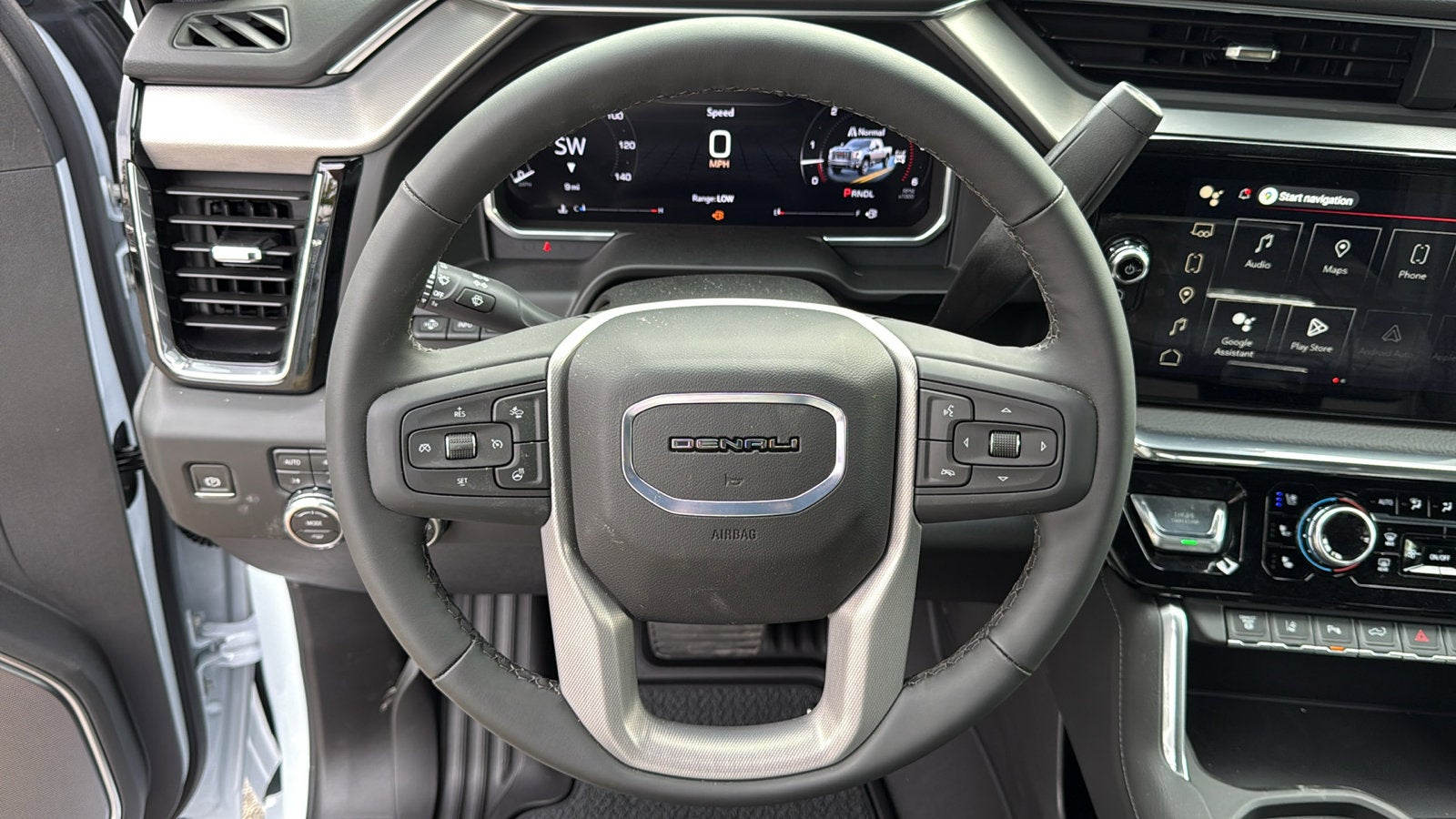 2026 GMC Sierra 2500HD Denali