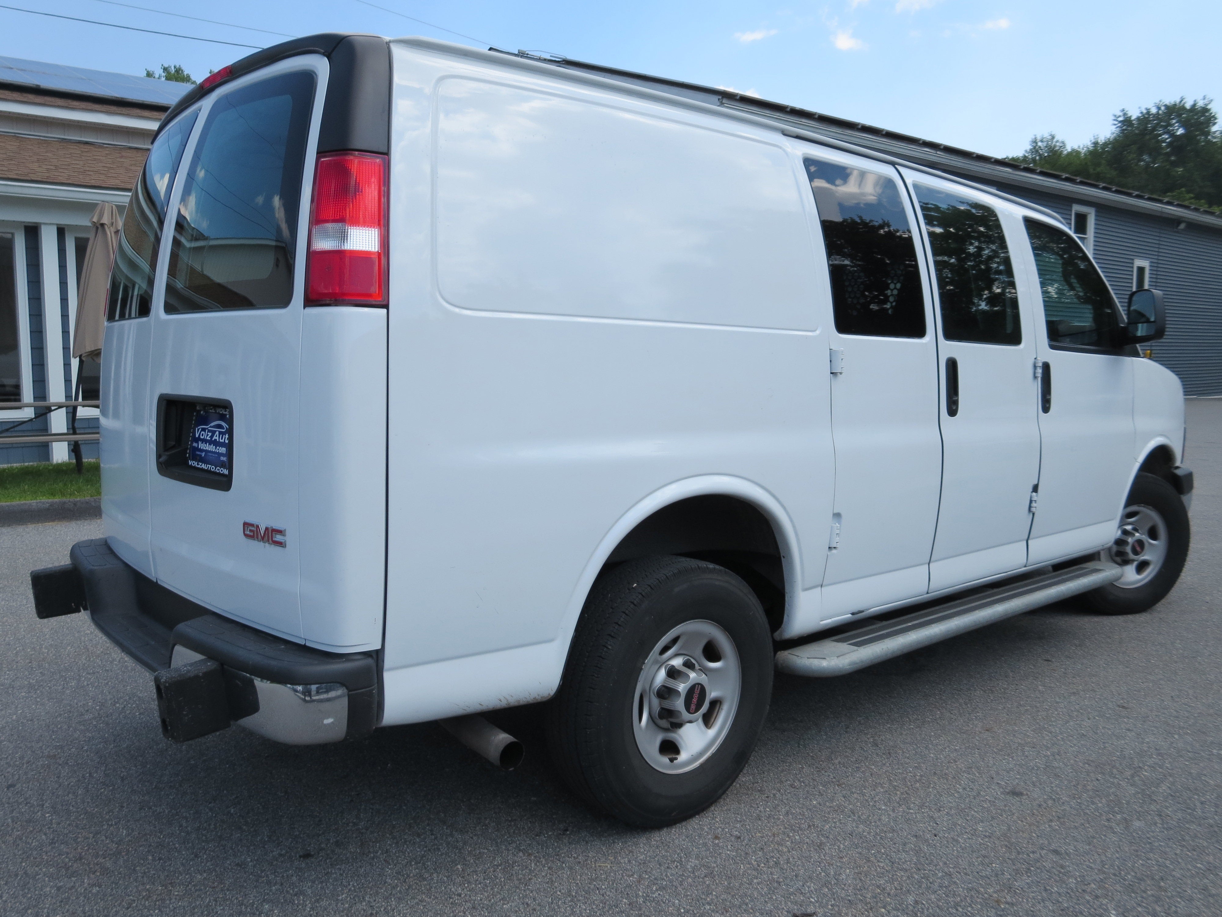 2023 GMC Savana Cargo Van 2500