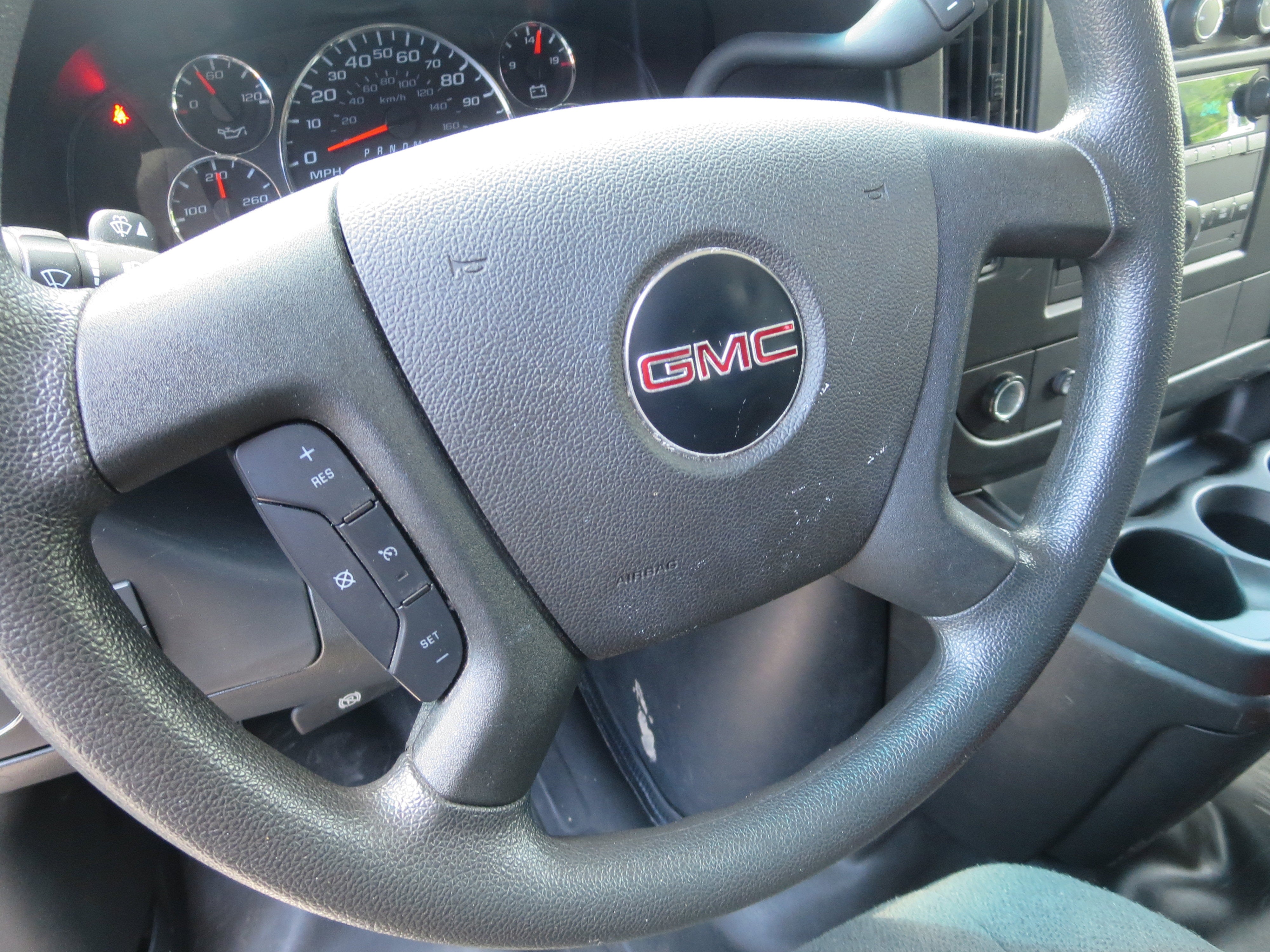 2023 GMC Savana Cargo Van 2500