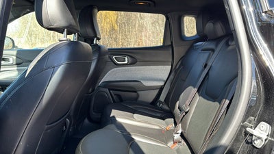2023 Jeep Compass Latitude Lux