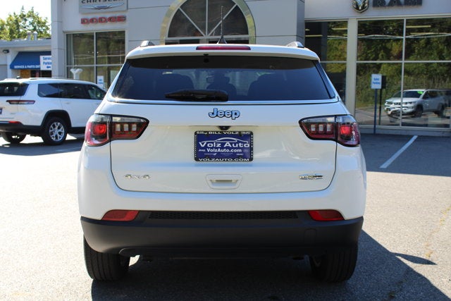 2023 Jeep Compass Latitude Lux