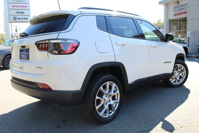 2023 Jeep Compass Latitude Lux