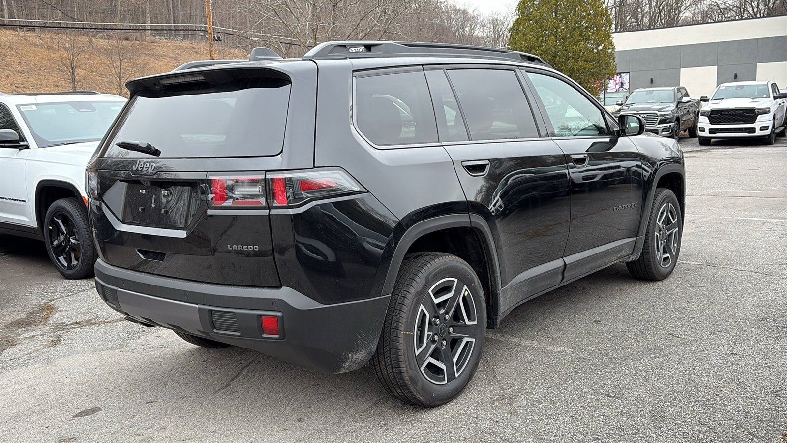 2026 Jeep Cherokee Laredo
