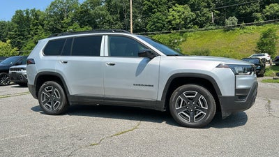 2026 Jeep Cherokee Laredo
