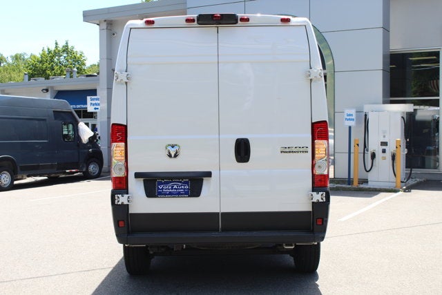 2026 RAM ProMaster Cargo Van Tradesman