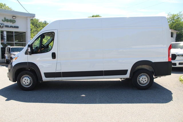 2026 RAM ProMaster Cargo Van Tradesman