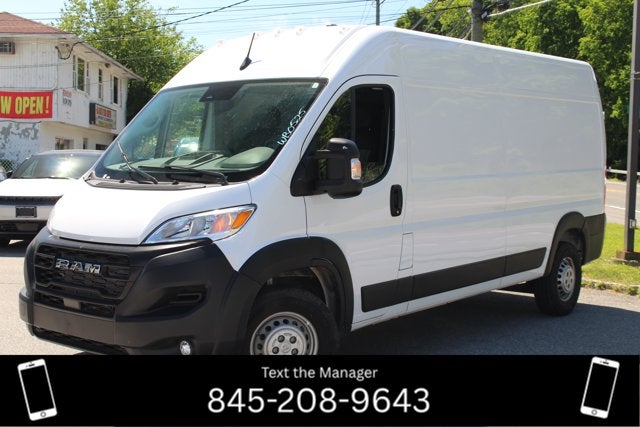 2026 RAM ProMaster Cargo Van Tradesman