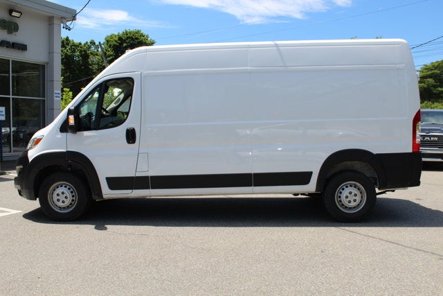 2026 RAM ProMaster Cargo Van Tradesman