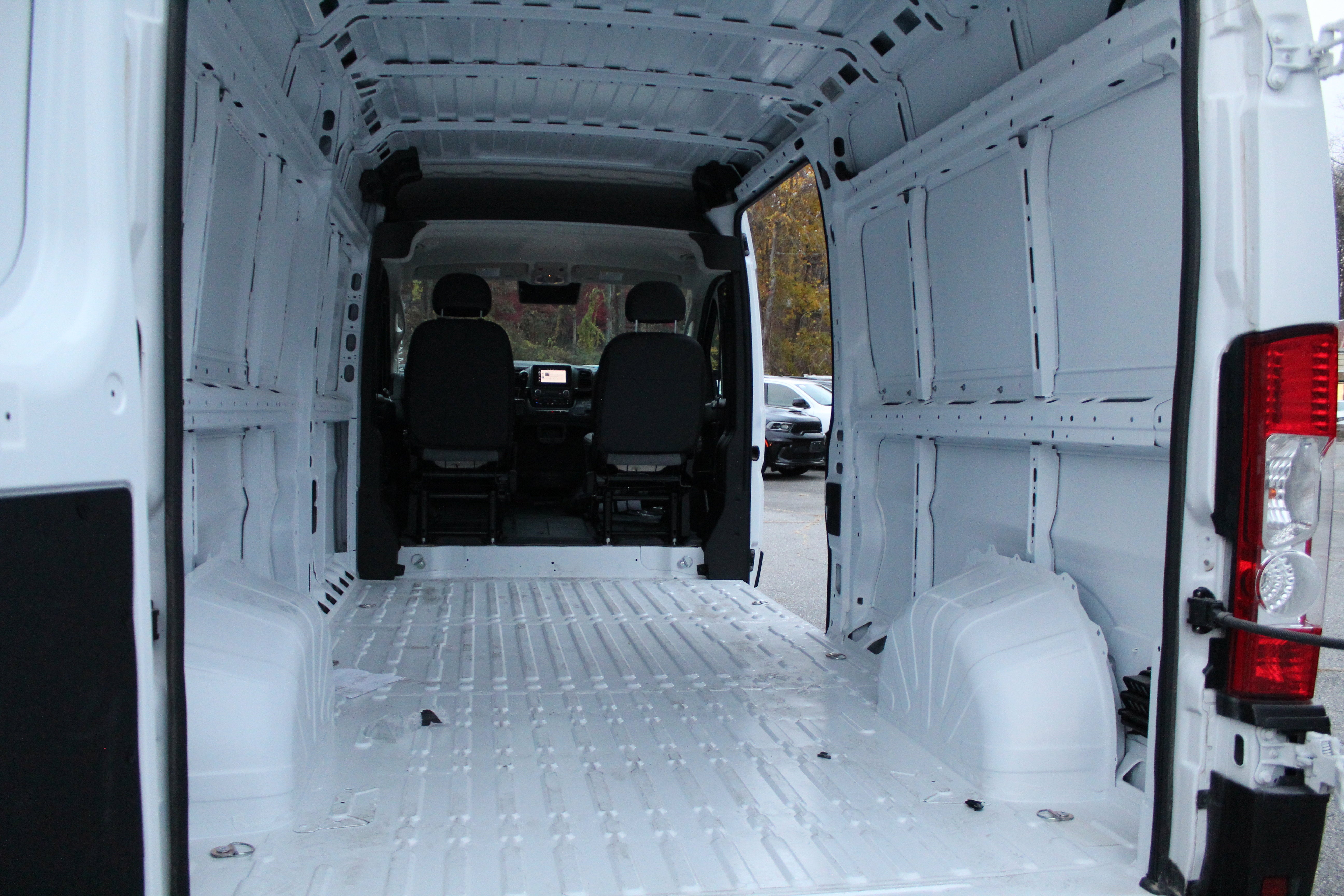 2025 RAM ProMaster Cargo Van Tradesman