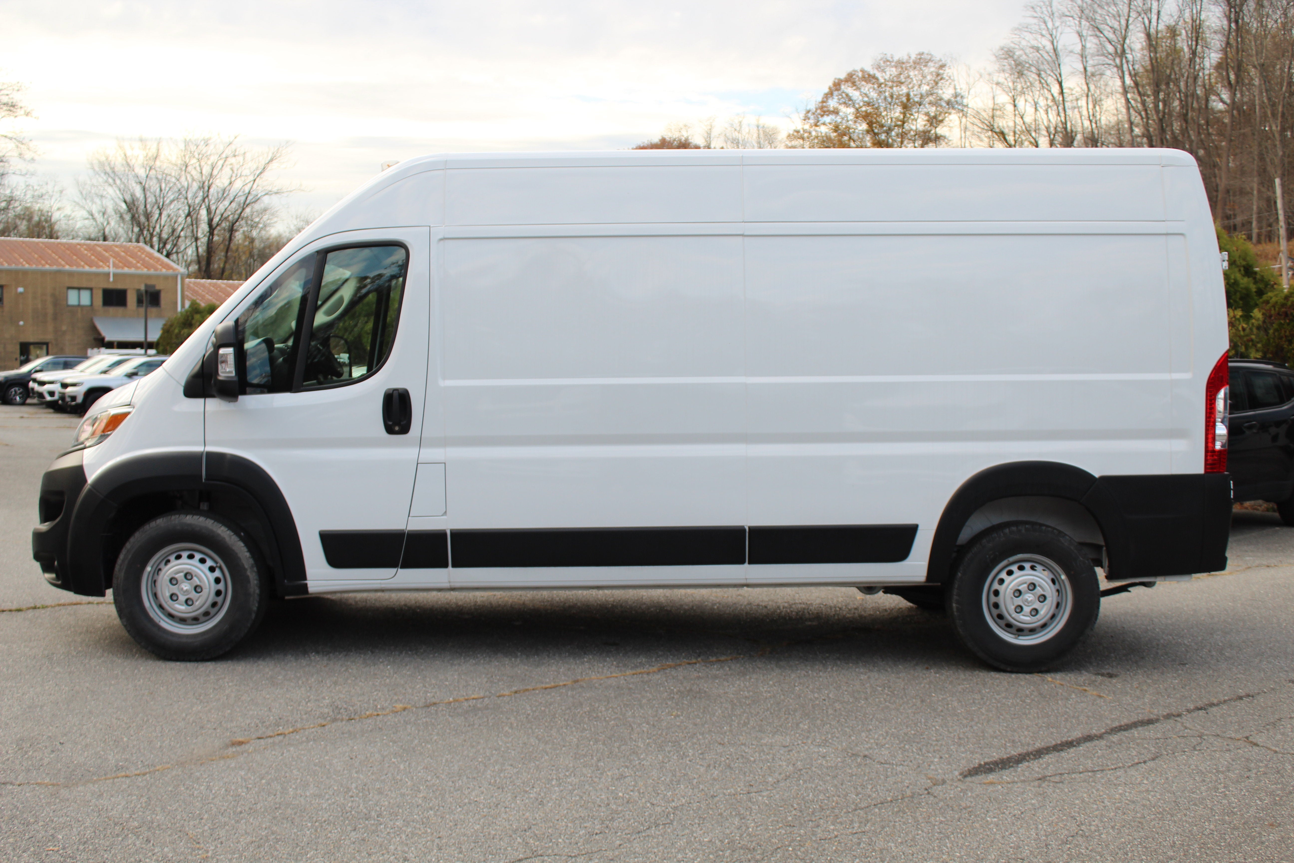2025 RAM ProMaster Cargo Van Tradesman