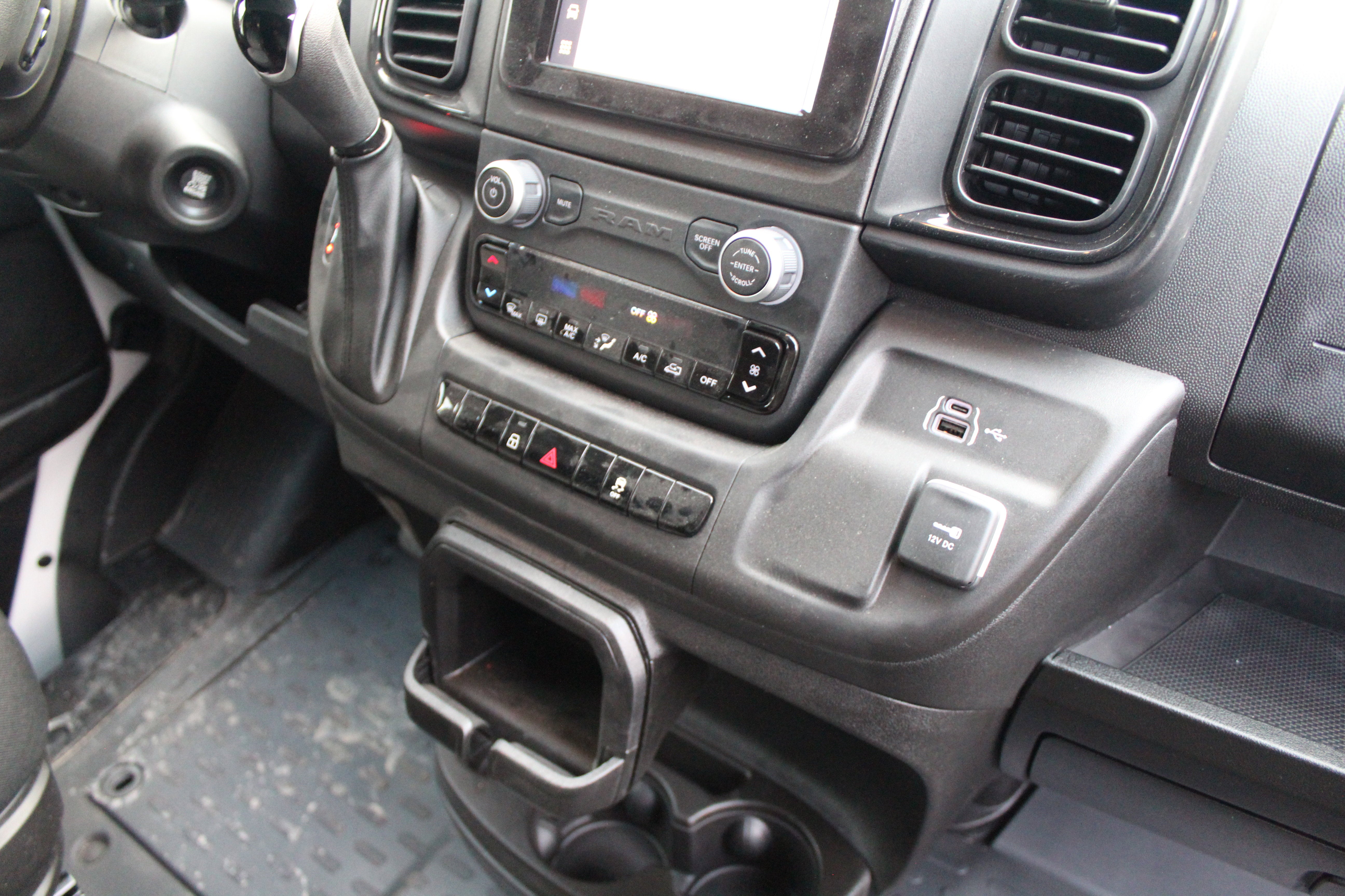 2025 RAM ProMaster Cargo Van Tradesman