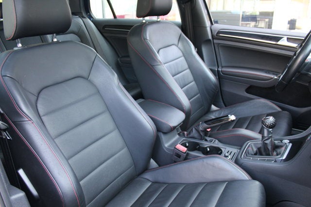 2017 Volkswagen Golf GTI S