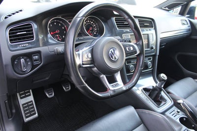 2017 Volkswagen Golf GTI S