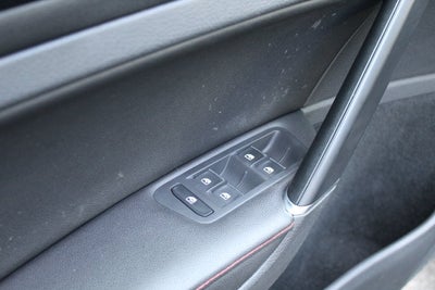 2017 Volkswagen Golf GTI S