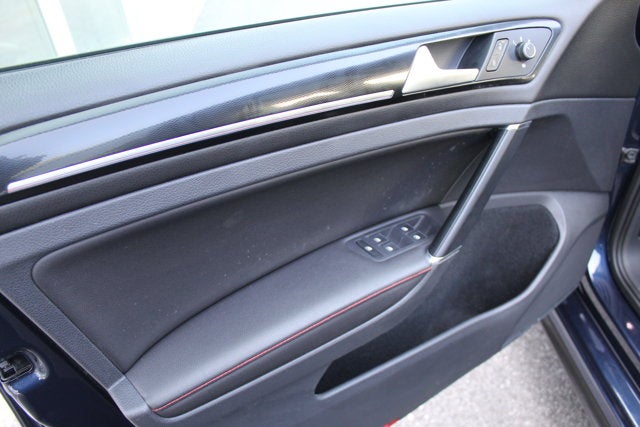 2017 Volkswagen Golf GTI S