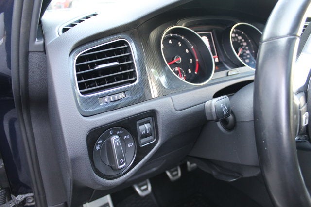 2017 Volkswagen Golf GTI S