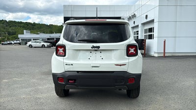 2022 Jeep Renegade Trailhawk