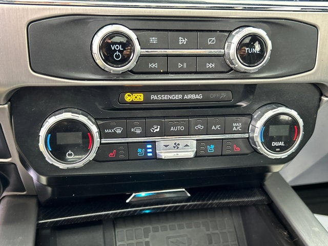 2022 Ford Super Duty F-350 SRW Platinum