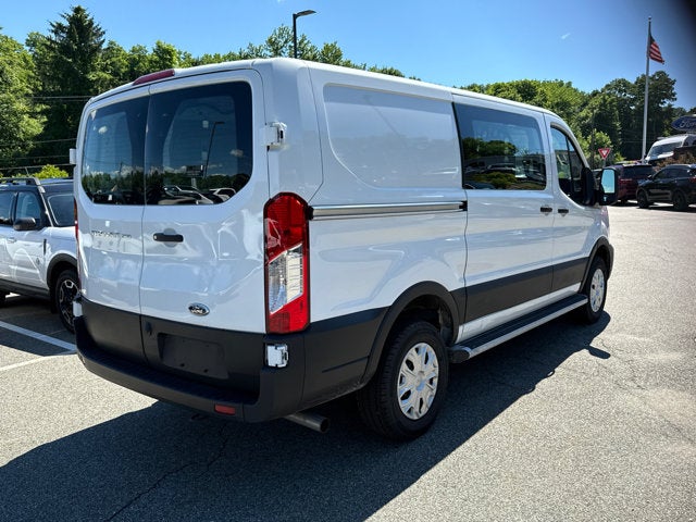 2025 Ford Transit Cargo Van Base