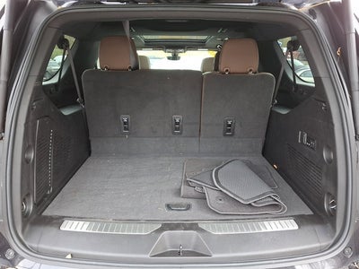 2022 Chevrolet Suburban High Country