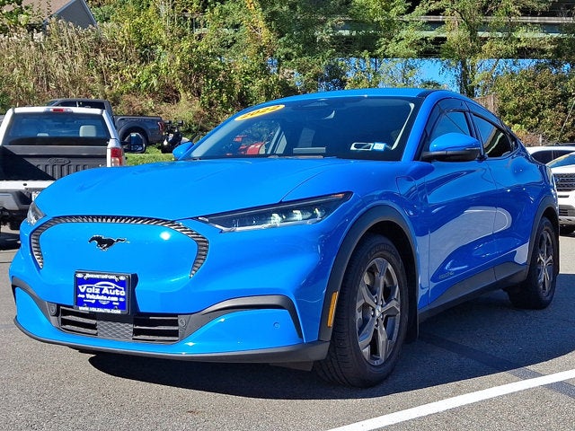 2022 Ford Mustang Mach-E Select