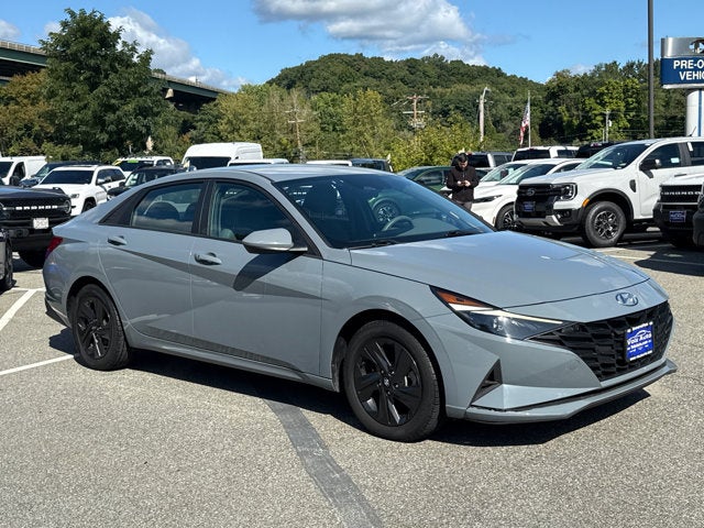 2023 Hyundai Elantra Hybrid Blue