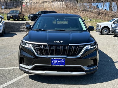 2024 Kia Carnival LX